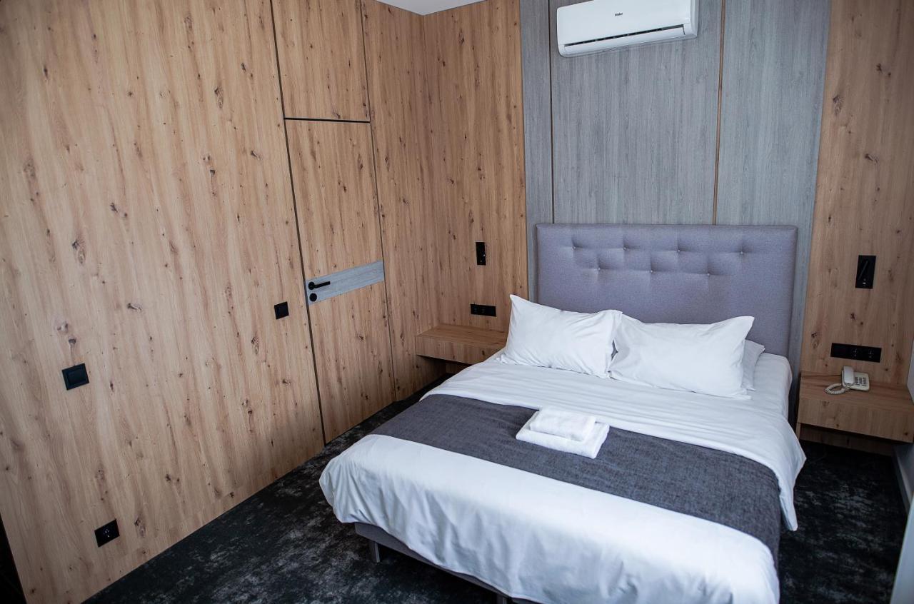 Hotel Tomas Szawle Zewnętrze zdjęcie