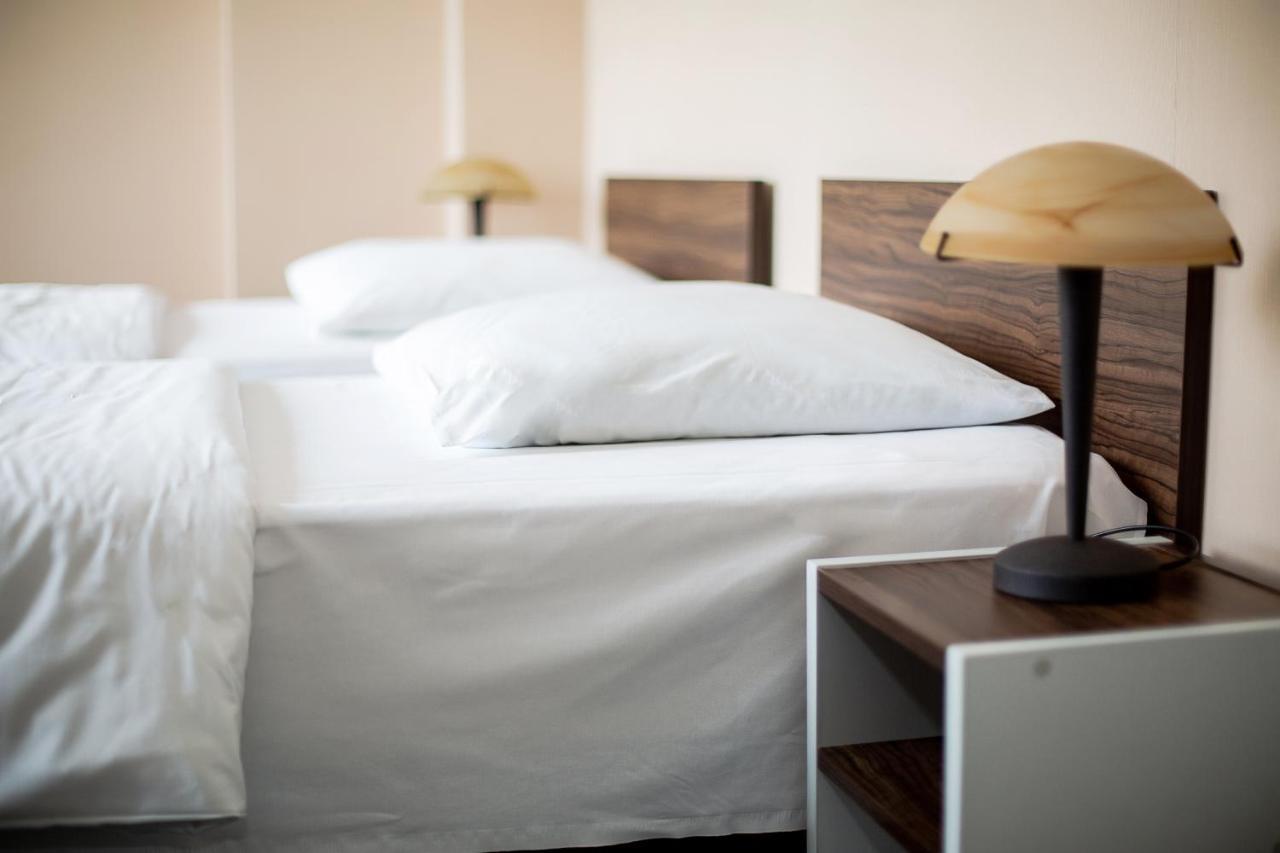 Hotel Tomas Szawle Zewnętrze zdjęcie
