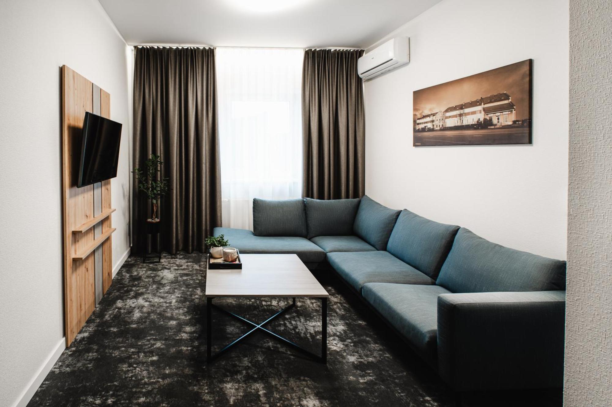 Hotel Tomas Szawle Zewnętrze zdjęcie